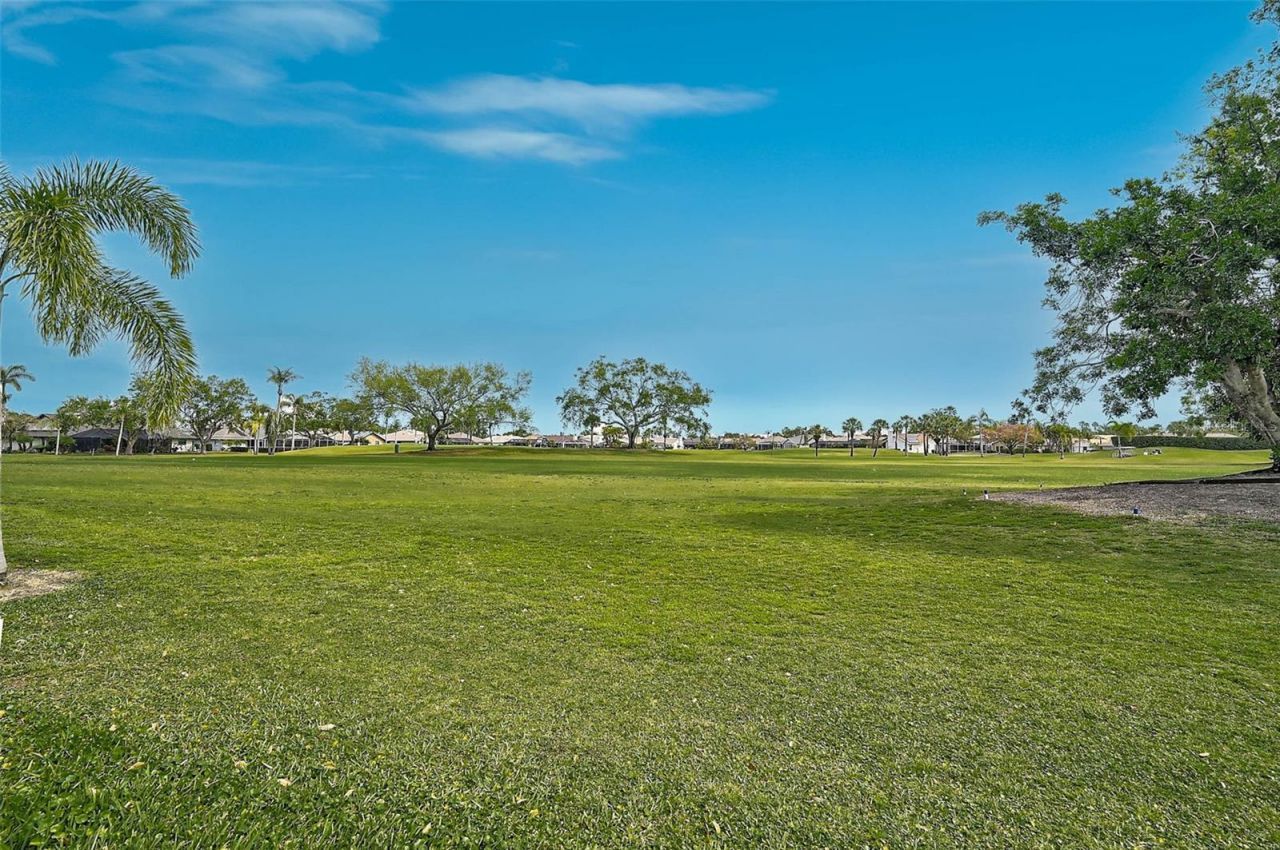 4360 Presidential Avenue Circle E, Bradenton, FL 34203 Photo