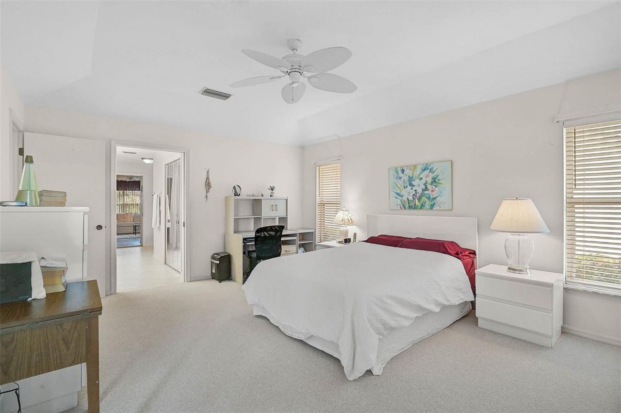 4360 Presidential Avenue Circle E, Bradenton, FL 34203 Photo