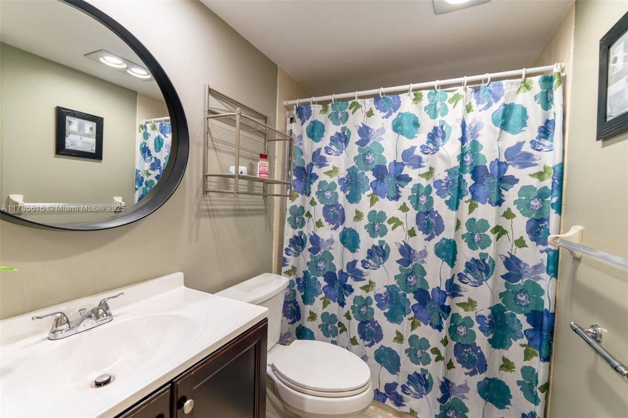 4221 W Palm Aire Dr, Unit 203, Pompano Beach, FL 33069 Photo