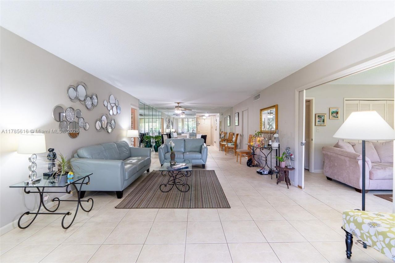 4221 W Palm Aire Dr, Unit 203, Pompano Beach, FL 33069 Photo