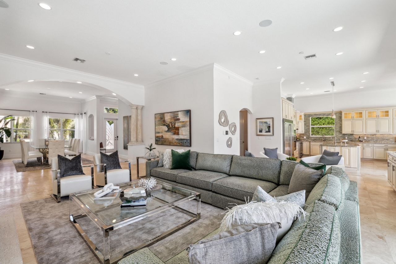 1030 Rhodes Villa Avenue, Delray Beach, FL 33483 Photo