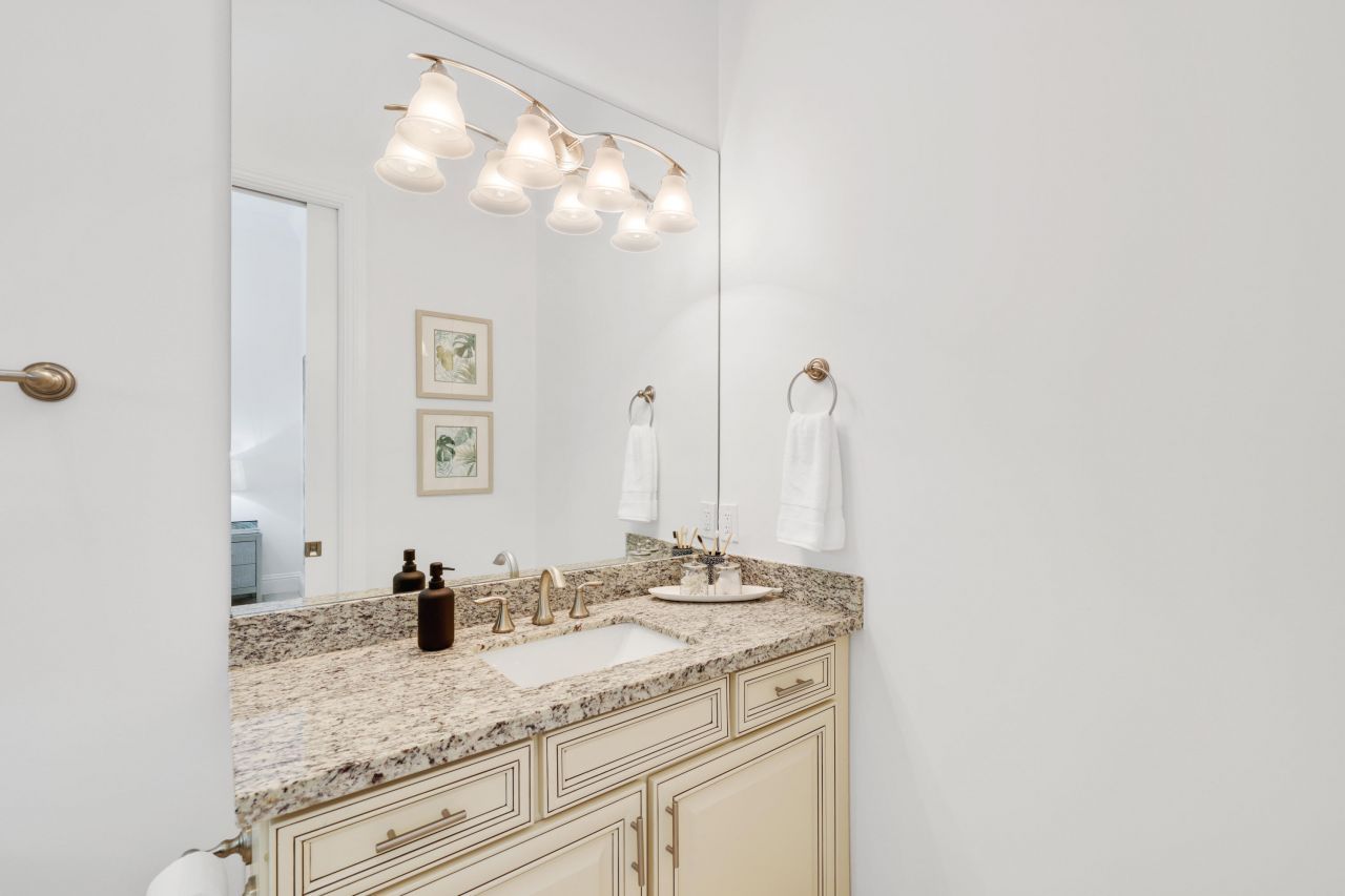 1030 Rhodes Villa Avenue, Delray Beach, FL 33483 Photo