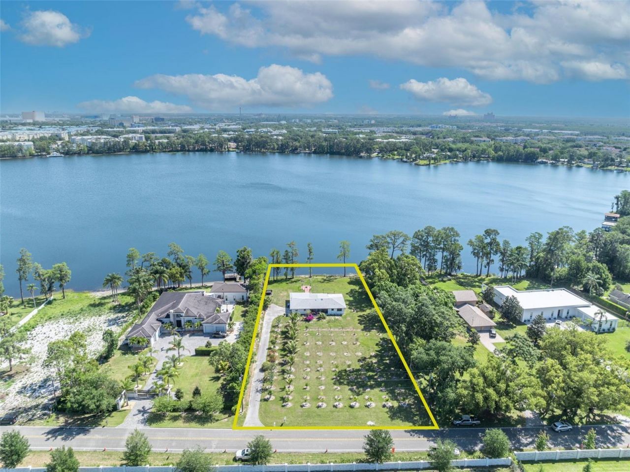 7420 Lake Willis Drive, Orlando, FL 32821 Photo