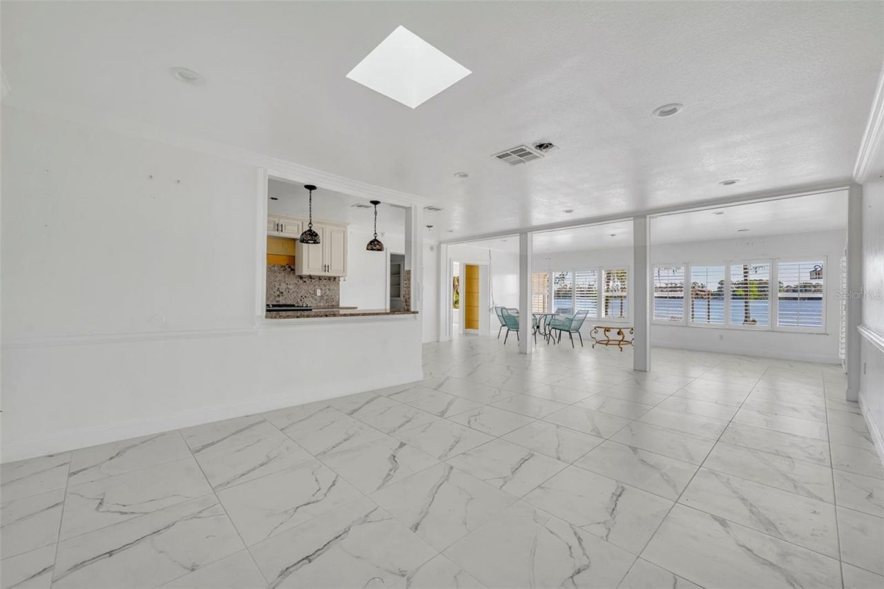 7420 Lake Willis Drive, Orlando, FL 32821 Photo