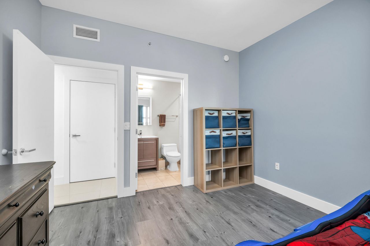 3330 NE 190th Street, Unit 1911, Aventura, FL 33180 Photo