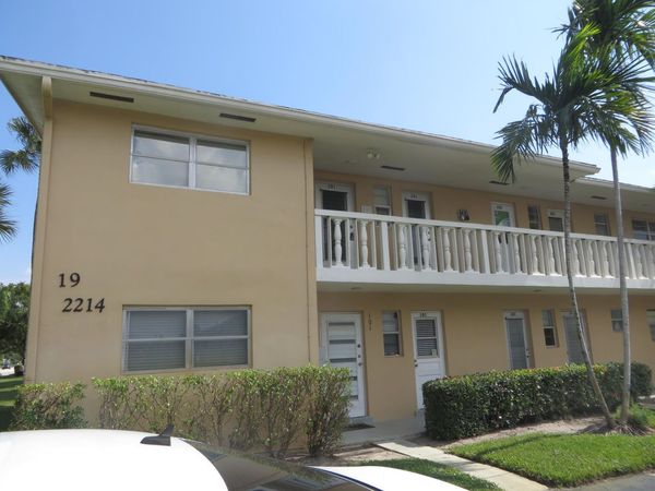 2214 NE 1st Way, Unit 201, Boynton Beach, FL 33435
