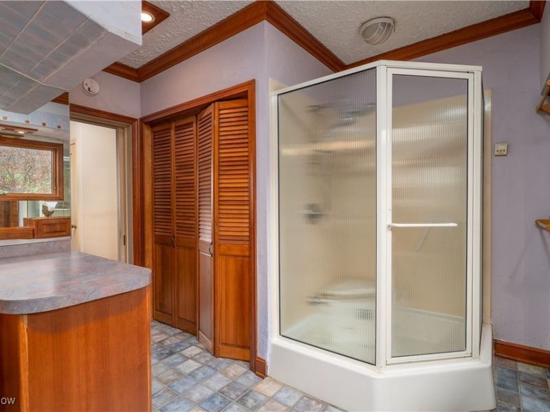 3031 Downeys Hill Drive NE, Dover, OH 44622 Photo 13