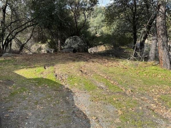 21201 Crystal Falls Dr, Sonora, CA 95370