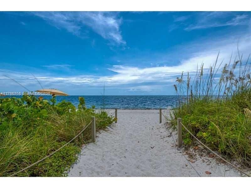 1111 Crandon Blvd, Unit B804, Key Biscayne, FL 33149 Photo