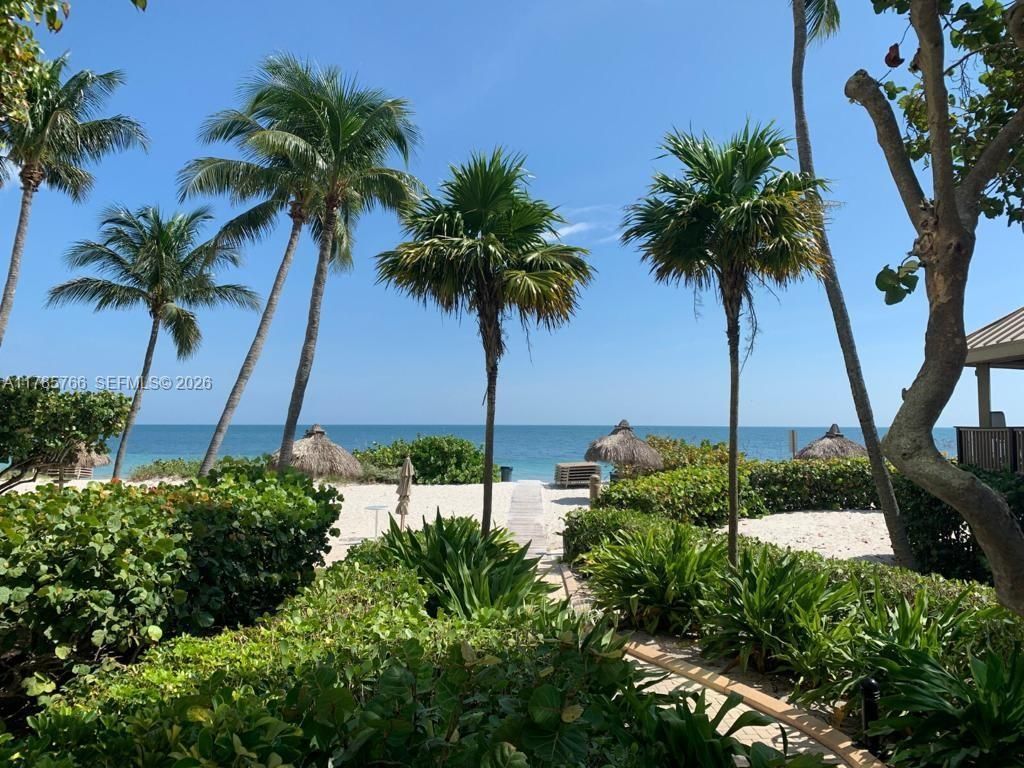 1111 Crandon Blvd, Unit B804, Key Biscayne, FL 33149 Photo
