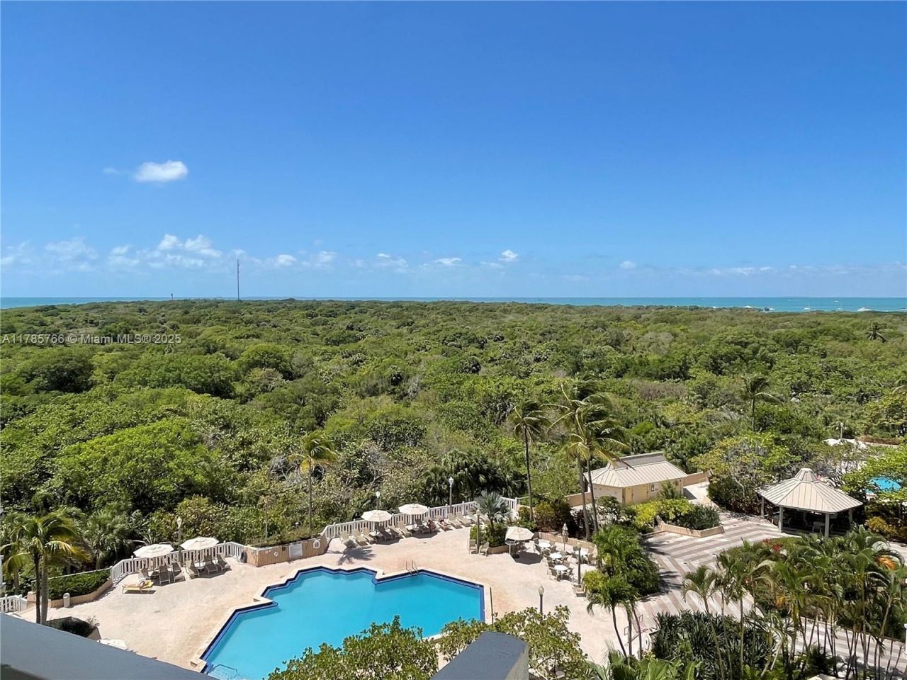 1111 Crandon Blvd, Unit B804, Key Biscayne, FL 33149 Photo