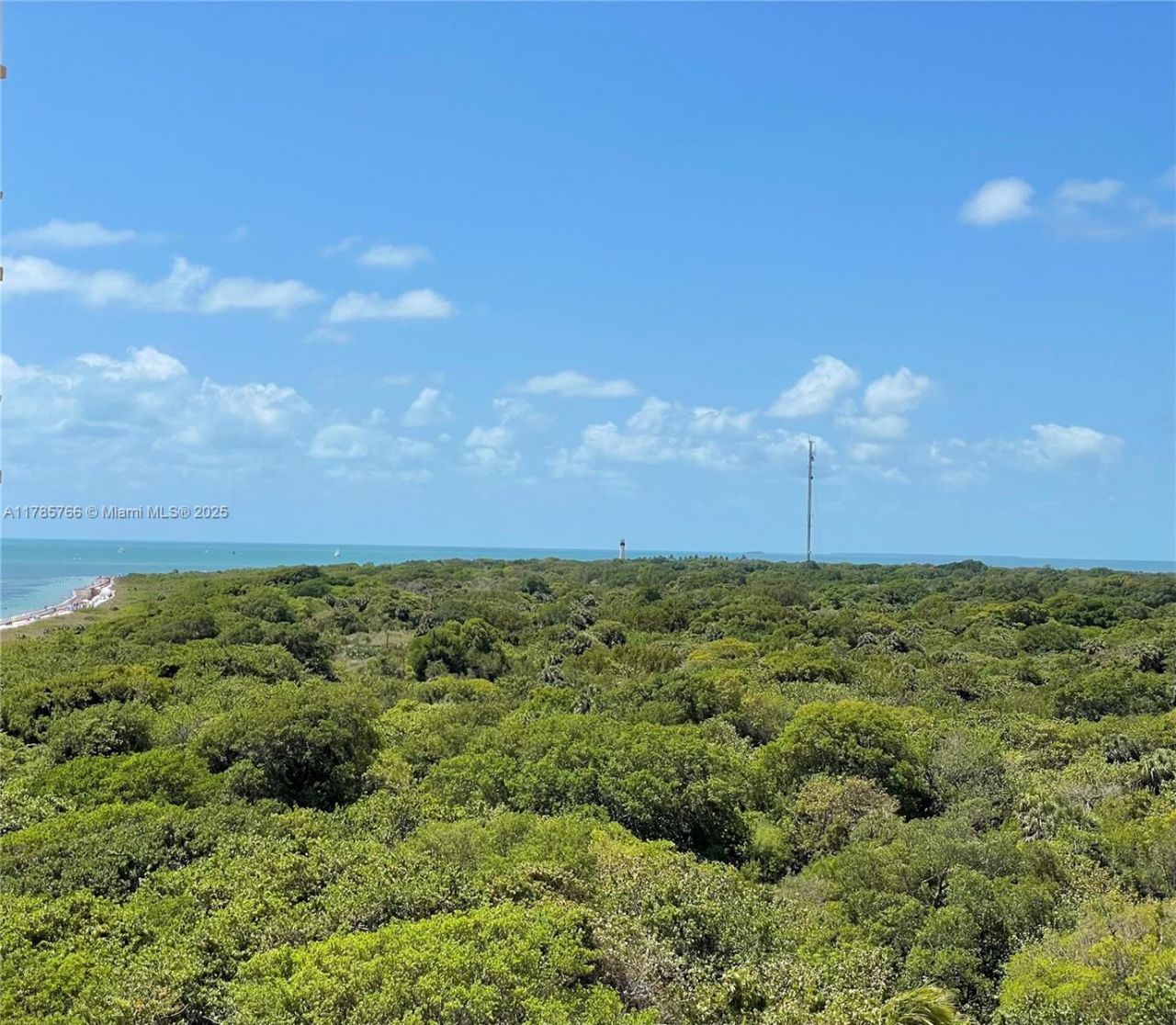 1111 Crandon Blvd, Unit B804, Key Biscayne, FL 33149 Photo