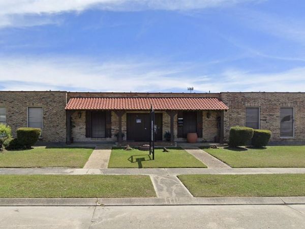 1986 Dallas Dr, Baton Rouge, LA 70806