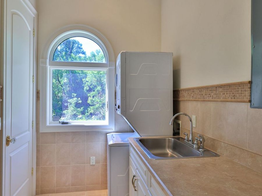 Property Image 71