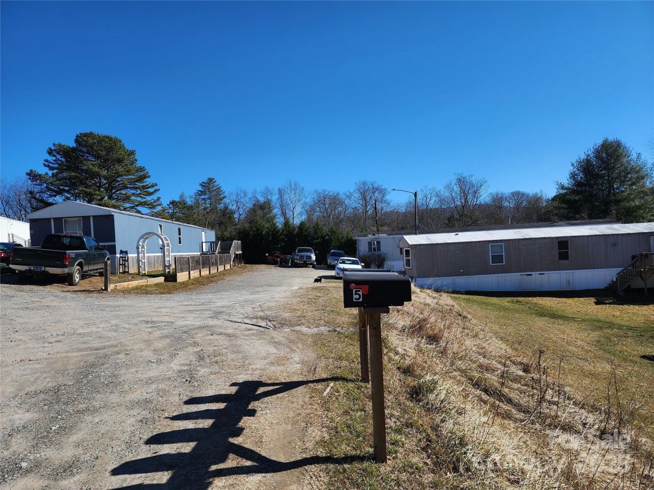 5 Becky Lane, Fairview, NC 28730 Main Photo