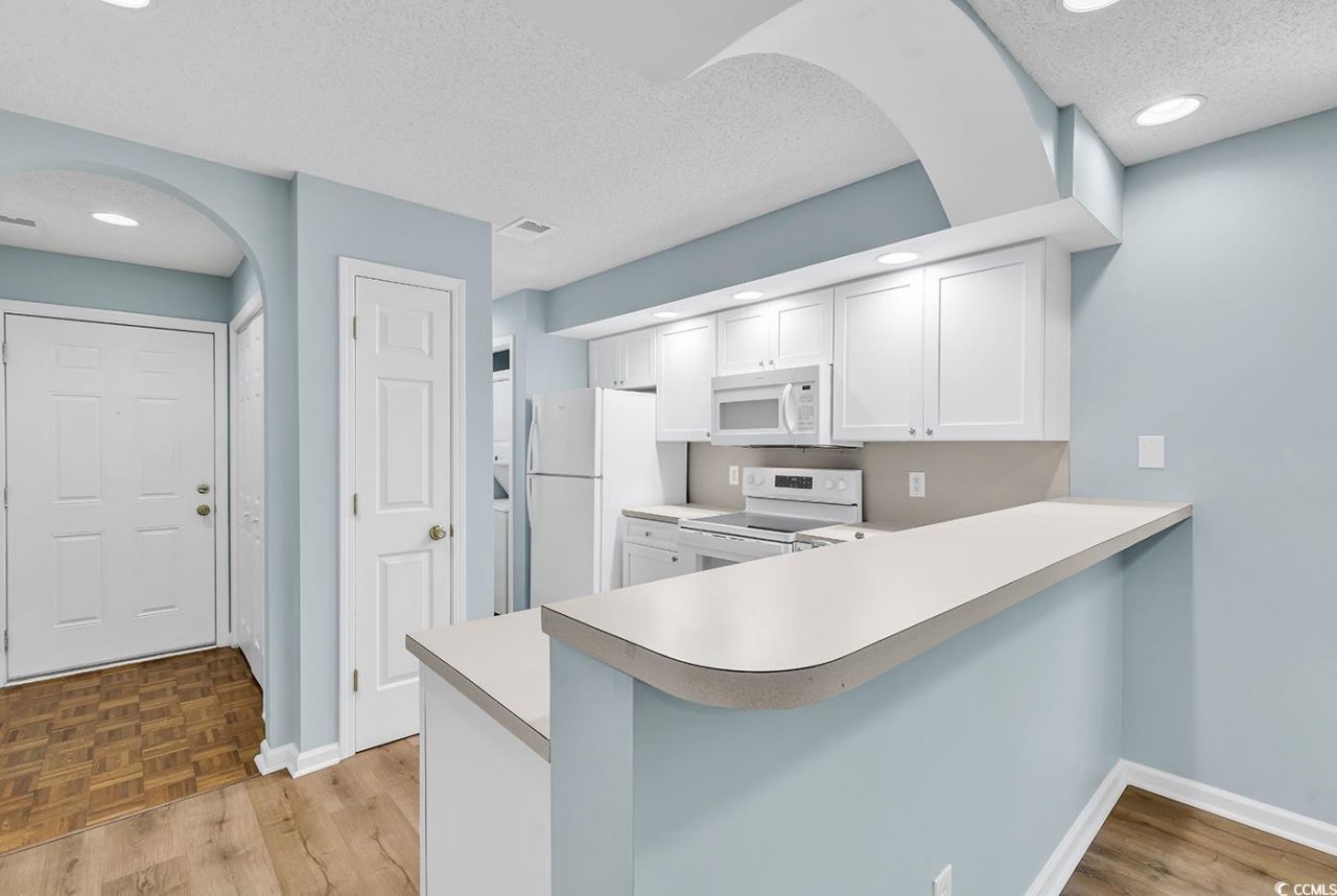 4416 Eastport Blvd. Photo 8