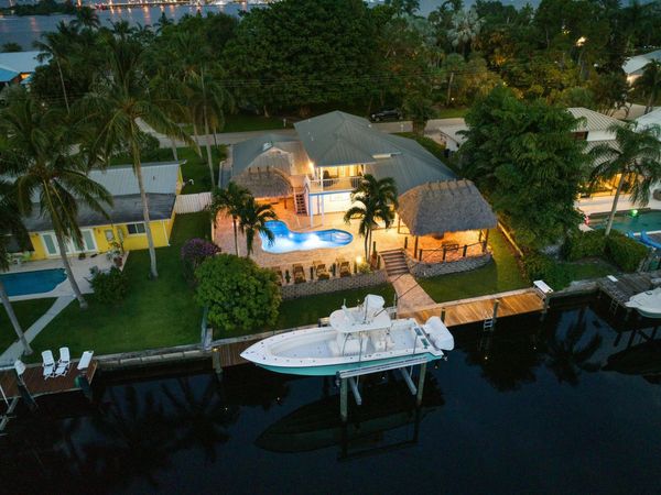 1359 SW Dyer Point Road, Palm City, FL 34990