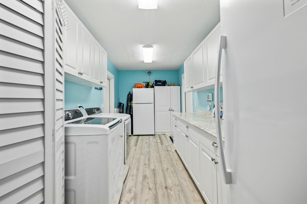 1359 SW Dyer Point Road, Palm City, FL 34990 Photo