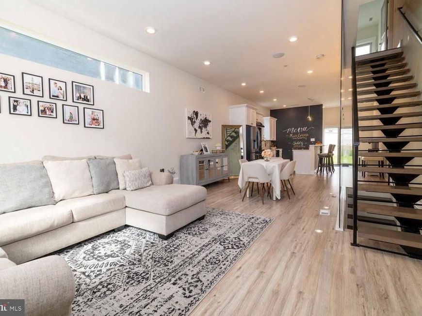 101 E Phil Ellena Street, Philadelphia, PA 19119 Main Photo