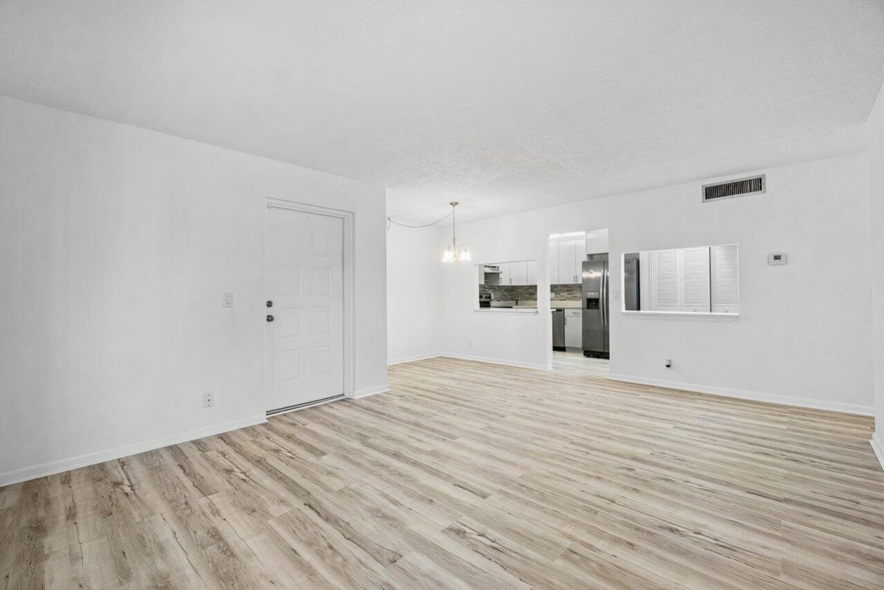 723 Sunny Pine Way, Unit B1, Greenacres, FL 33415 Photo