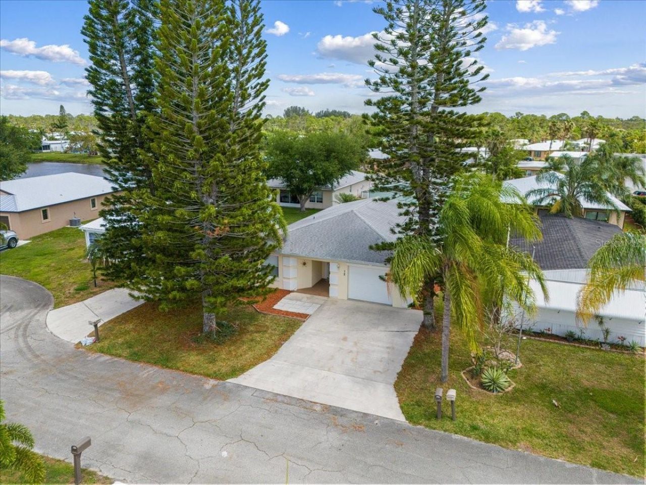 12 Palo Alto Lane, Port Saint Lucie, FL 34952 Photo