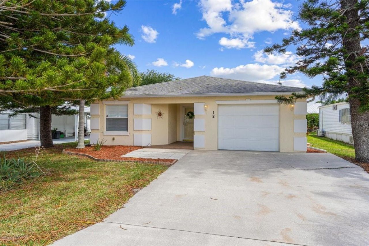12 Palo Alto Lane, Port Saint Lucie, FL 34952 Photo