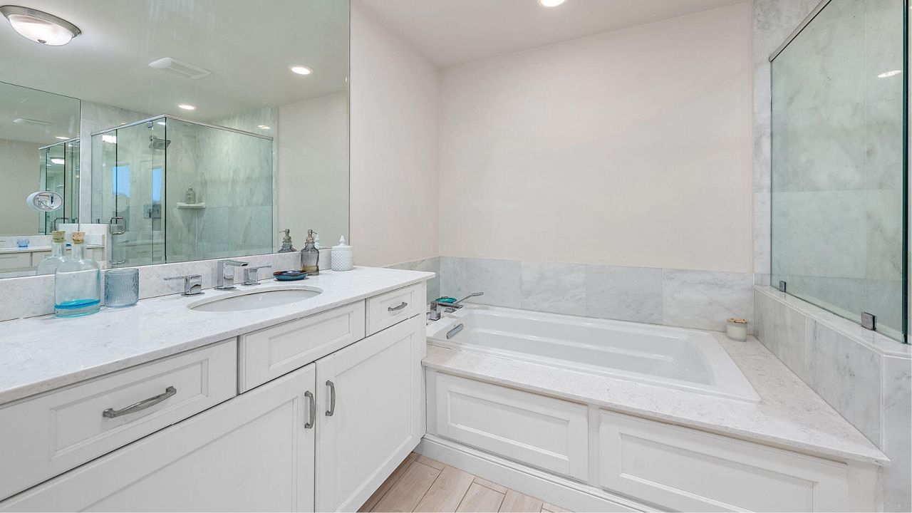 432 Bay Colony Drive N, Juno Beach, FL 33408 Photo