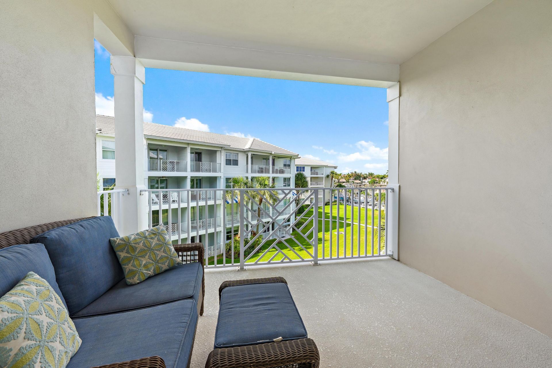432 Bay Colony Drive N, Juno Beach, FL 33408 Photo