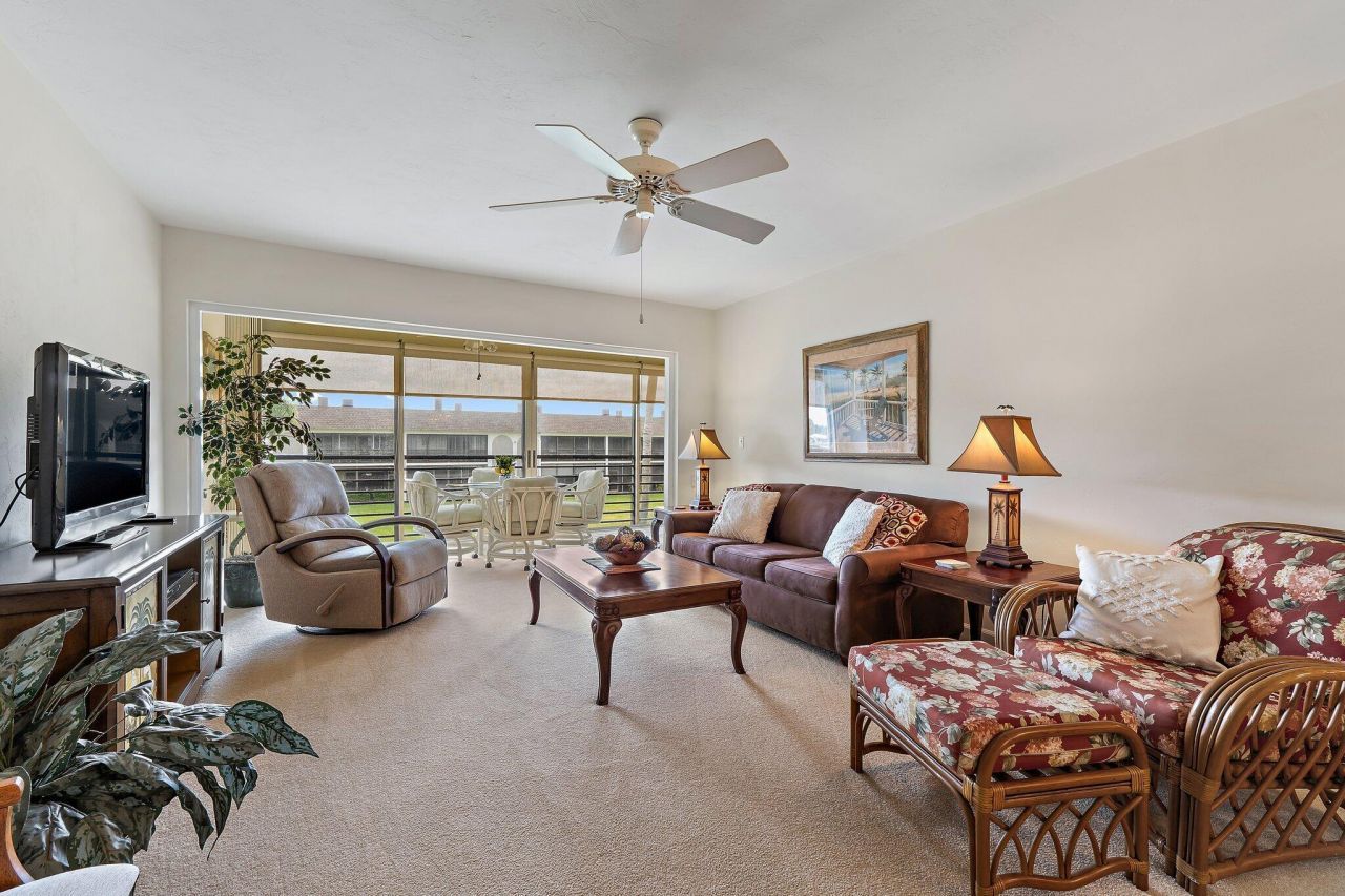 755 Saturn Street, Unit I 206, Jupiter, FL 33477 Photo