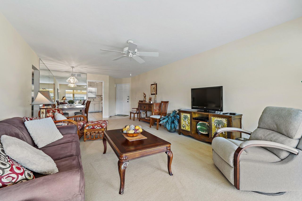 755 Saturn Street, Unit I 206, Jupiter, FL 33477 Photo