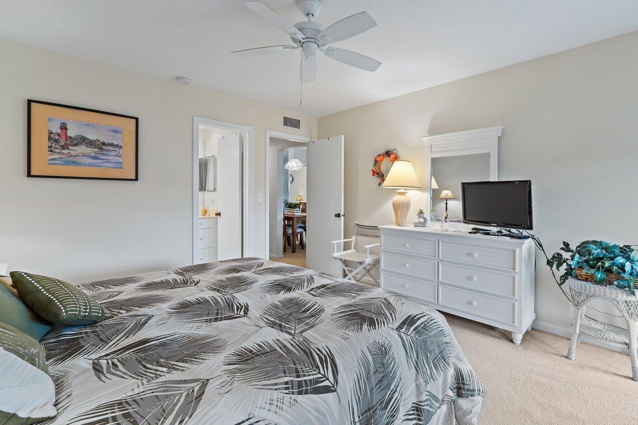 755 Saturn Street, Unit I 206, Jupiter, FL 33477 Photo