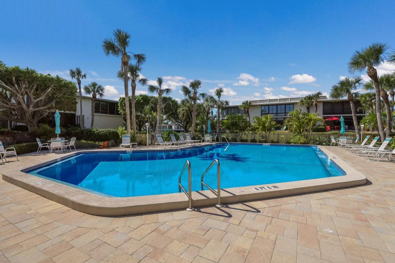 6400 Flotilla Drive, Unit 87, Holmes Beach, FL 34217 Photo