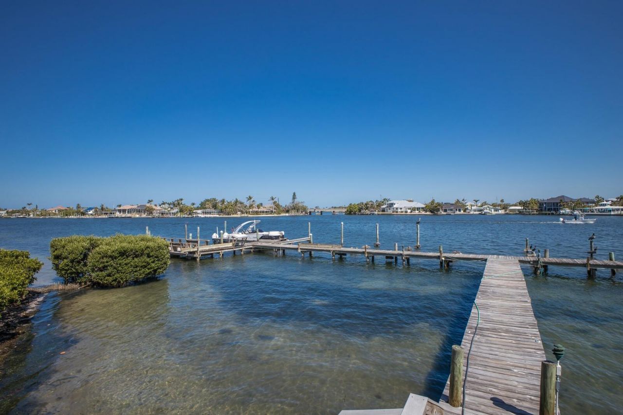 6400 Flotilla Drive, Unit 87, Holmes Beach, FL 34217 Photo