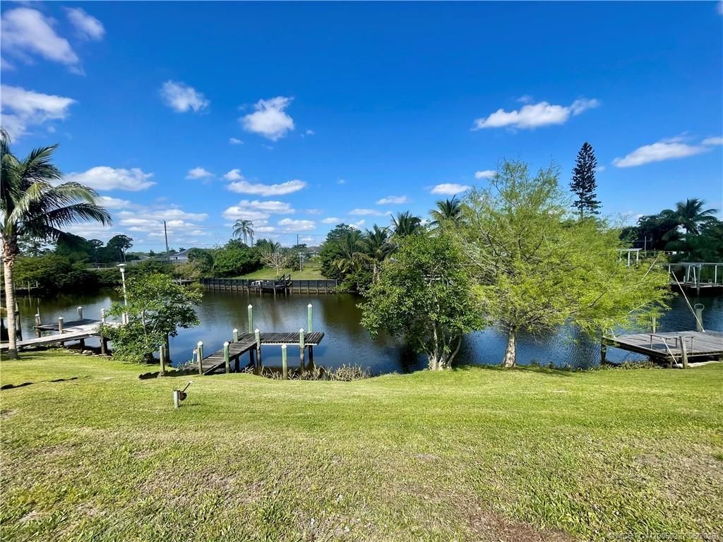 880 SE Degan Drive, Port Saint Lucie, FL 34983 Photo