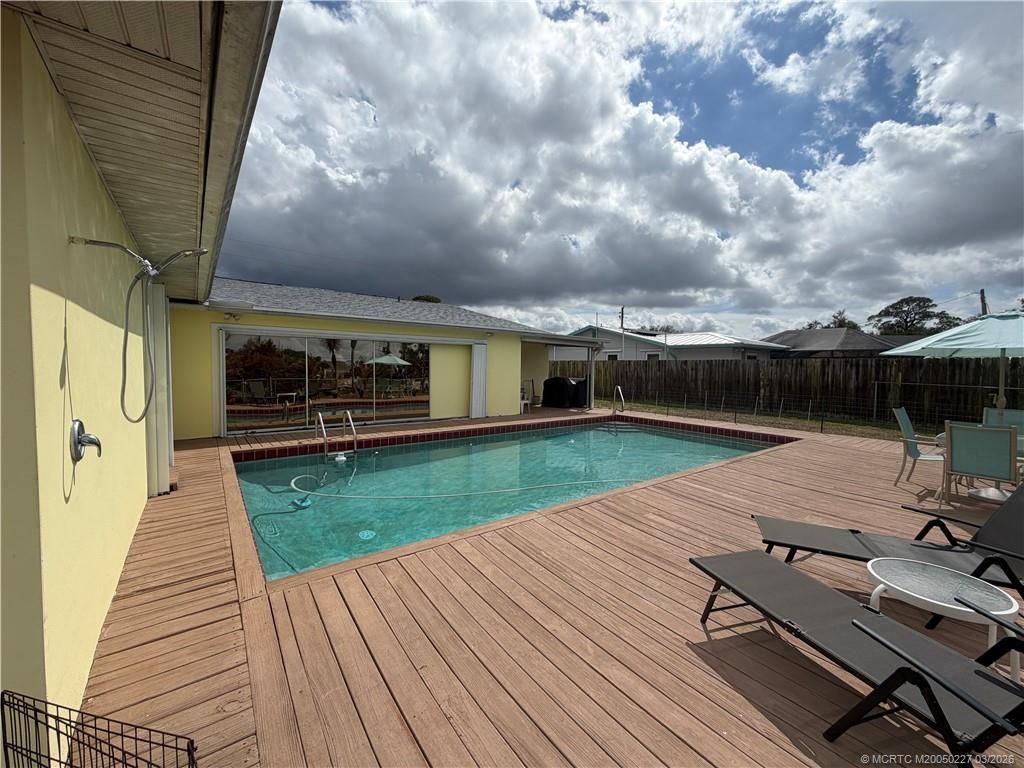 880 SE Degan Drive, Port Saint Lucie, FL 34983 Photo