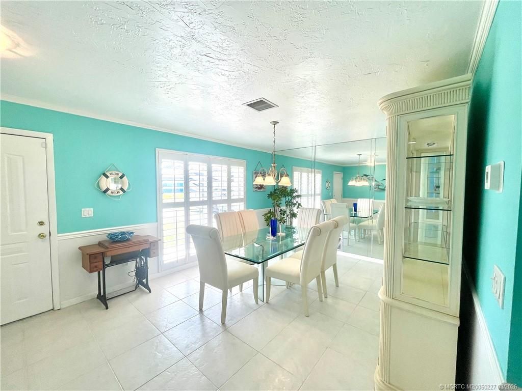 880 SE Degan Drive, Port Saint Lucie, FL 34983 Photo