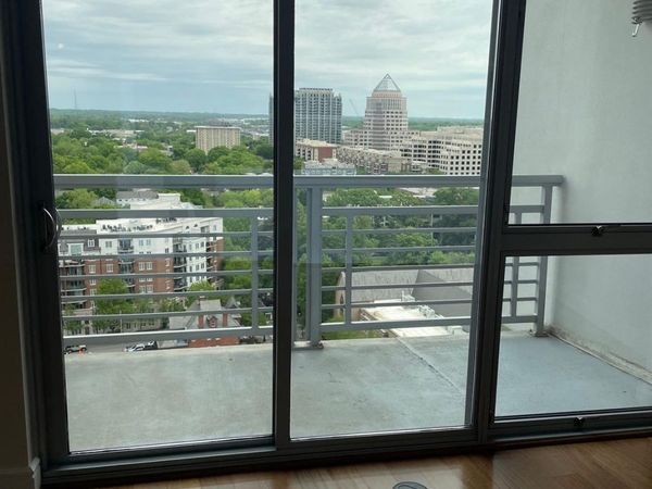 333 W Trade Street, Unit 1602, Charlotte, NC 28202