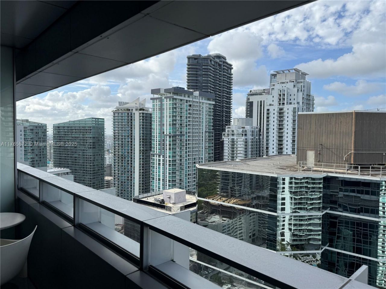 1395 W Brickell Ave, Unit 2813, Miami, FL 33131 Photo