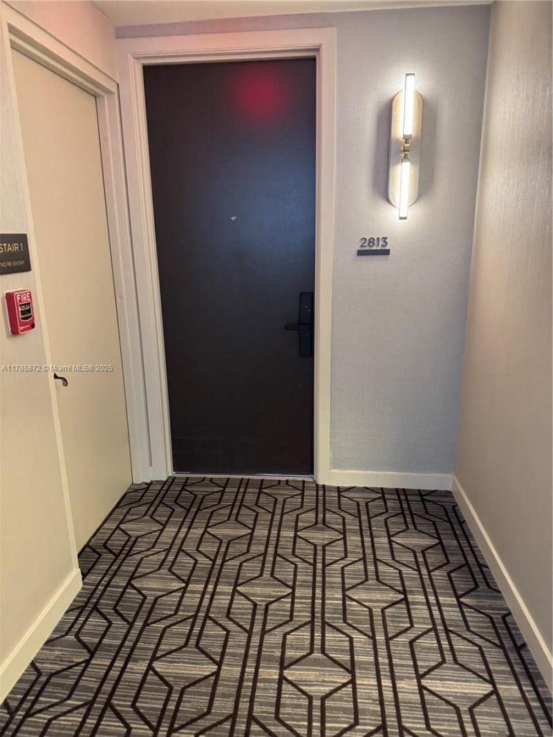 1395 W Brickell Ave, Unit 2813, Miami, FL 33131 Photo