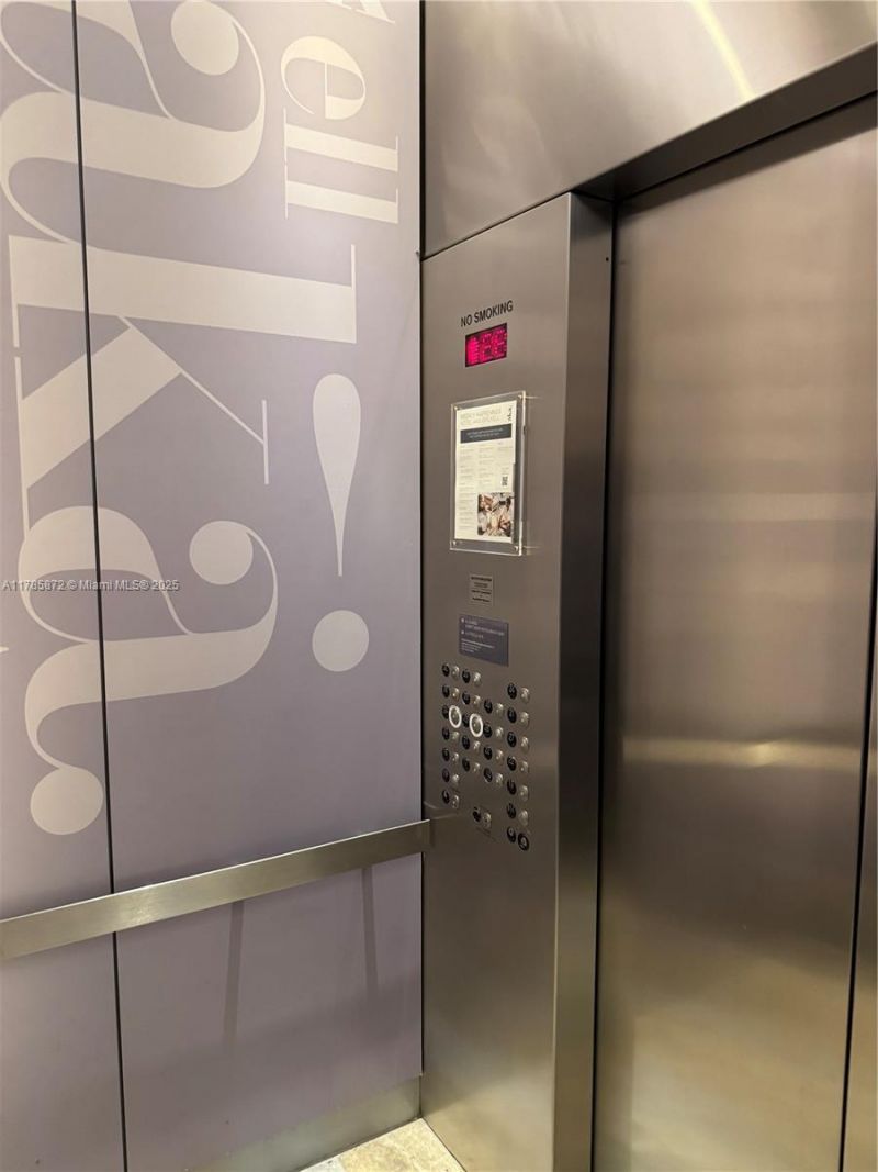 1395 W Brickell Ave, Unit 2813, Miami, FL 33131 Photo