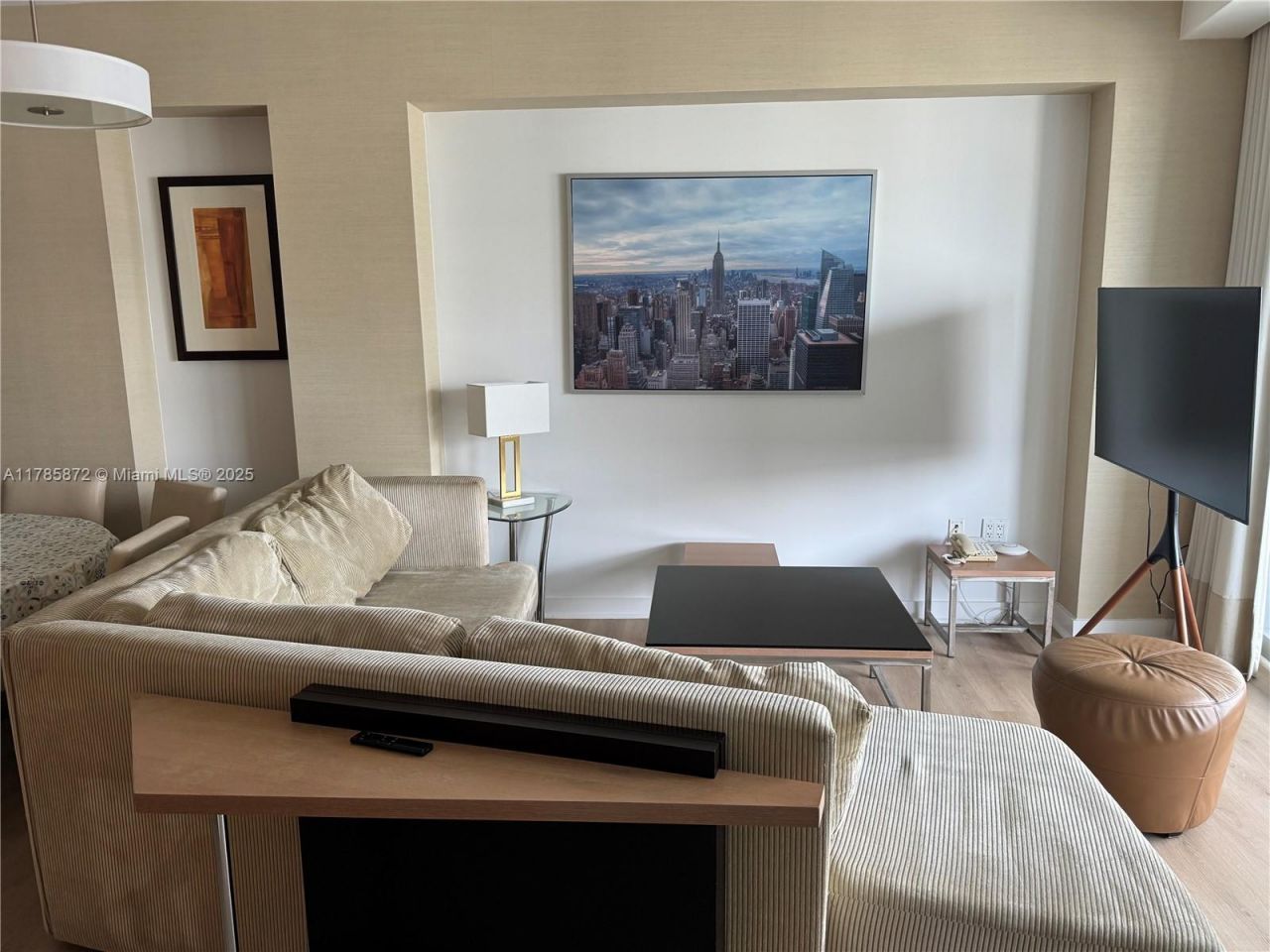 1395 W Brickell Ave, Unit 2813, Miami, FL 33131 Photo