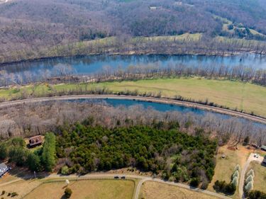 1280 JONES OVERLOOK, Unit 53, HOWARDSVILLE, VA 24562