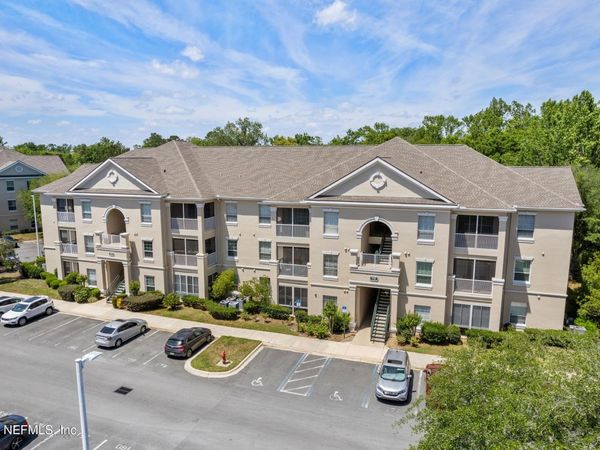 8601 BEACH Boulevard, Unit 905, Jacksonville, FL 32216