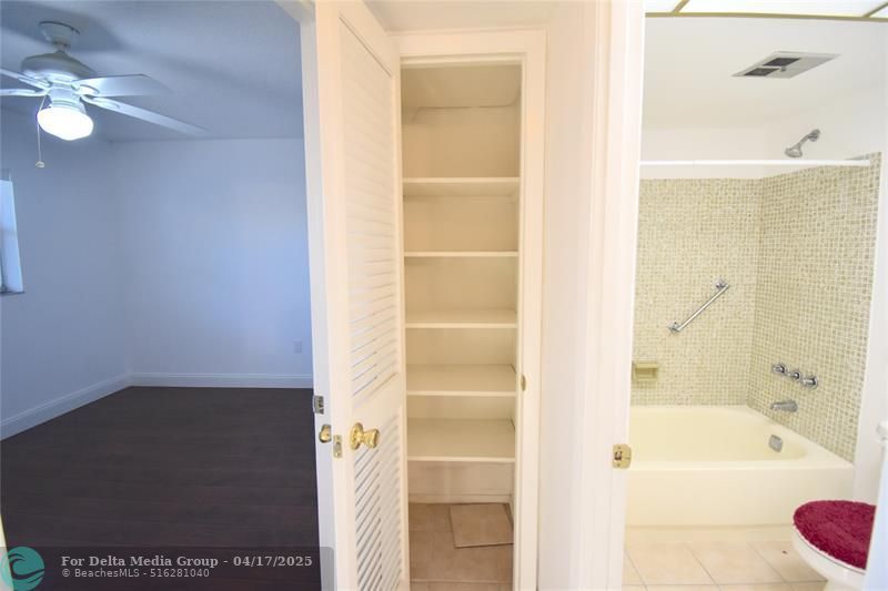 3051 Sunrise Lakes Drive, Unit 311, Sunrise, FL 33322 Photo