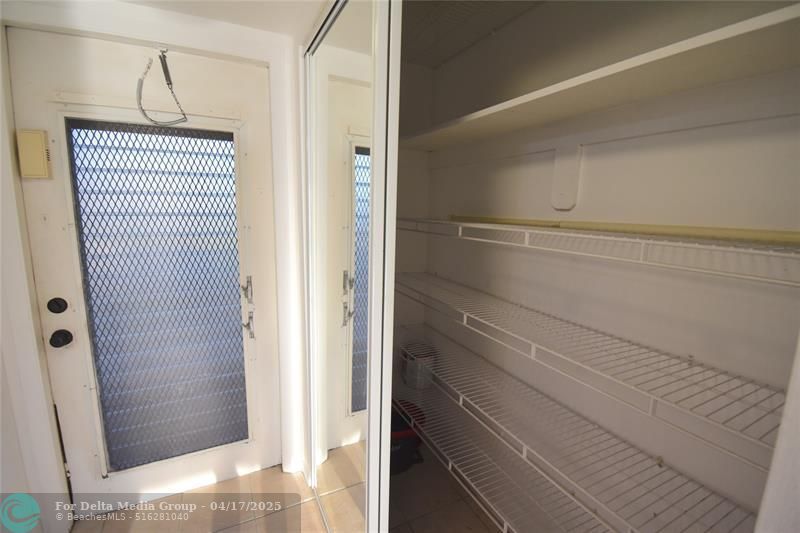 3051 Sunrise Lakes Drive, Unit 311, Sunrise, FL 33322 Photo