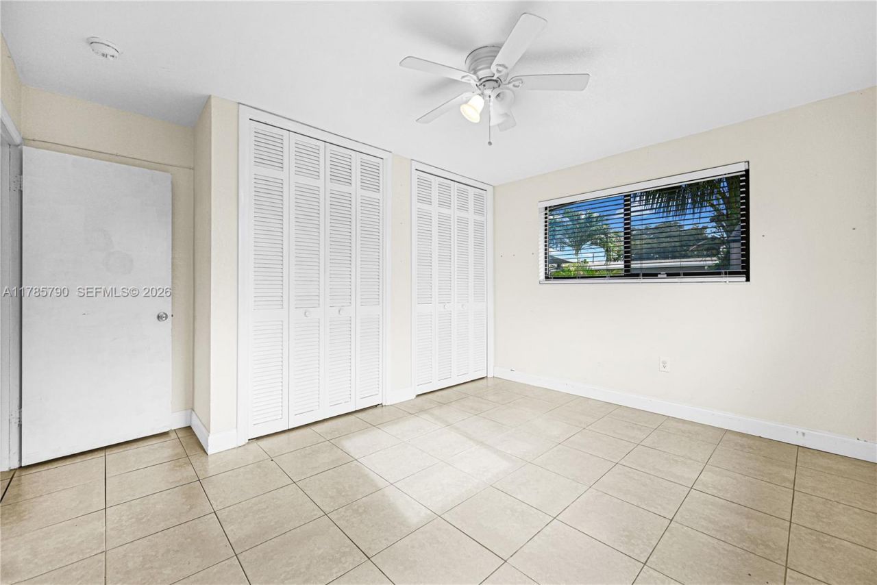 8451 NW 10th St, Pembroke Pines, FL 33024 Photo