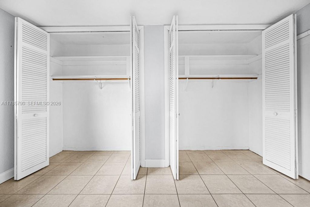 8451 NW 10th St, Pembroke Pines, FL 33024 Photo