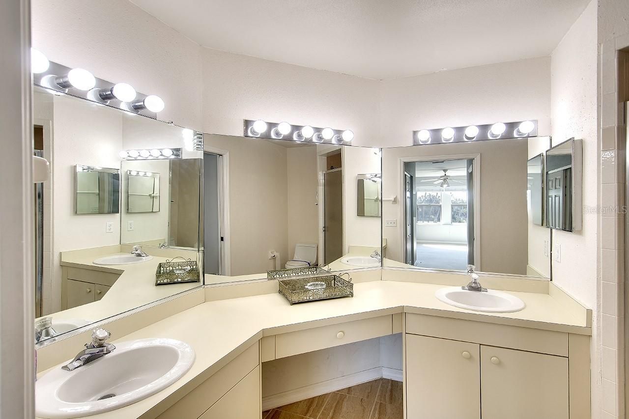 2608 Waterford Way, Unit B, Palmetto, FL 34221 Photo