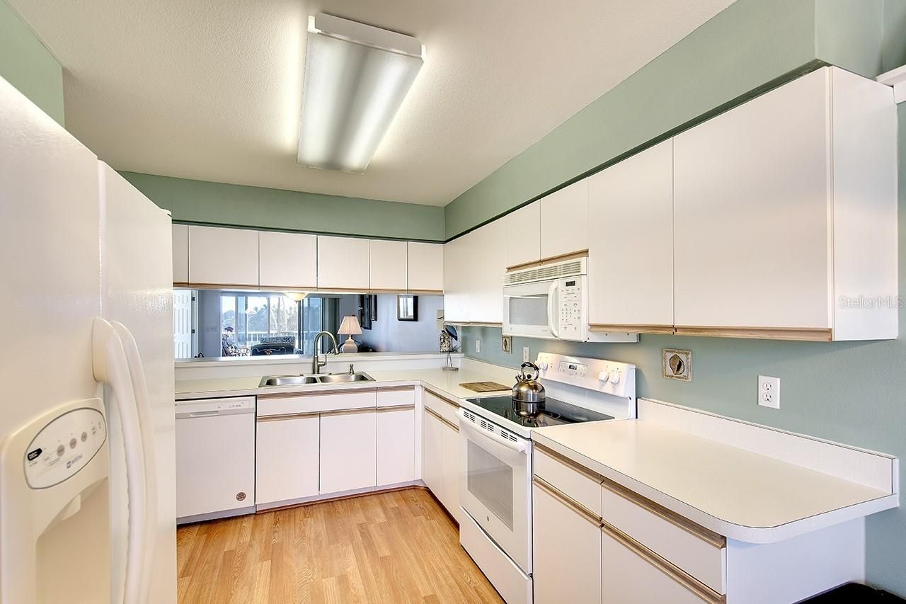 2608 Waterford Way, Unit B, Palmetto, FL 34221 Photo