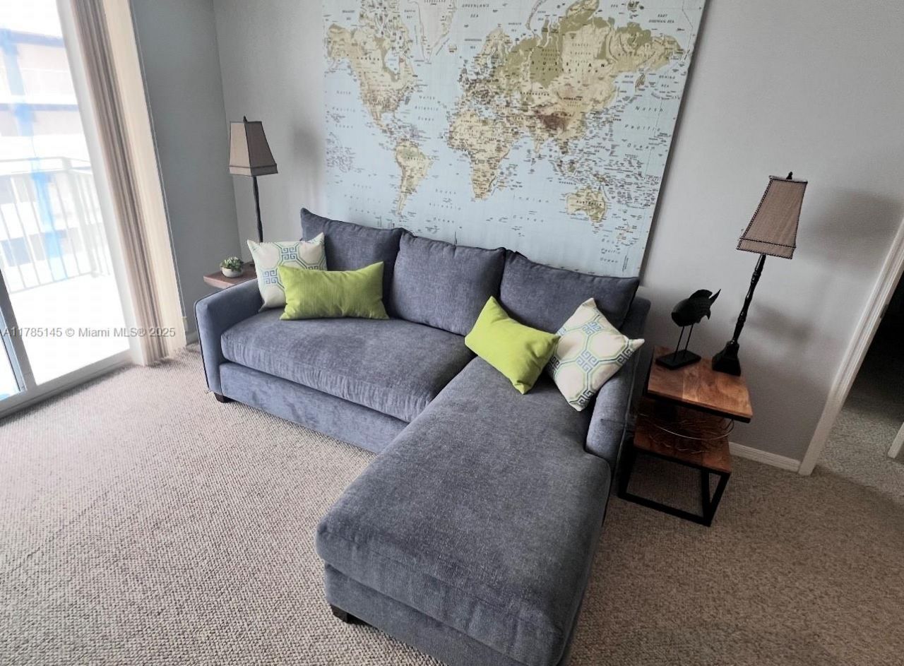 2080 S Ocean Dr, Unit 707, Hallandale Beach, FL 33009 Photo